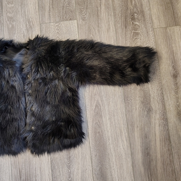 Kids Faux Fur Jacket - Black - Picture 4 of 5